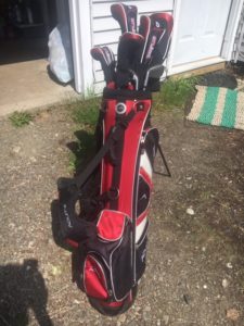 Men's right-handed Acuity golf clubs